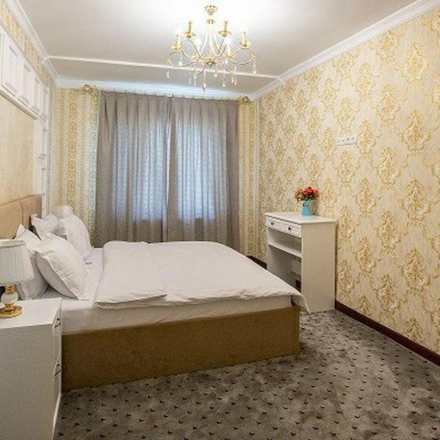 Orzu Hotel Наманган Экстерьер фото